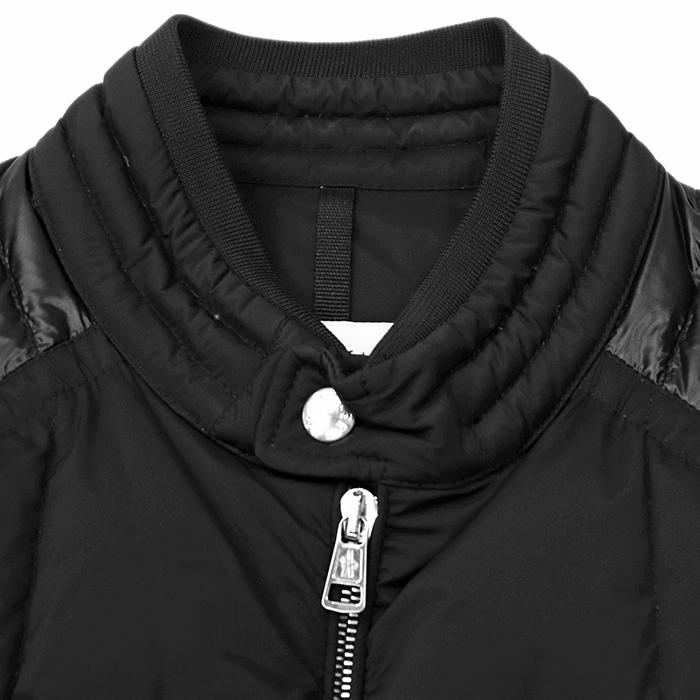 MONCLER（モンクレール） 【美品】MONCLER ダウンベスト HOLSTEINER 