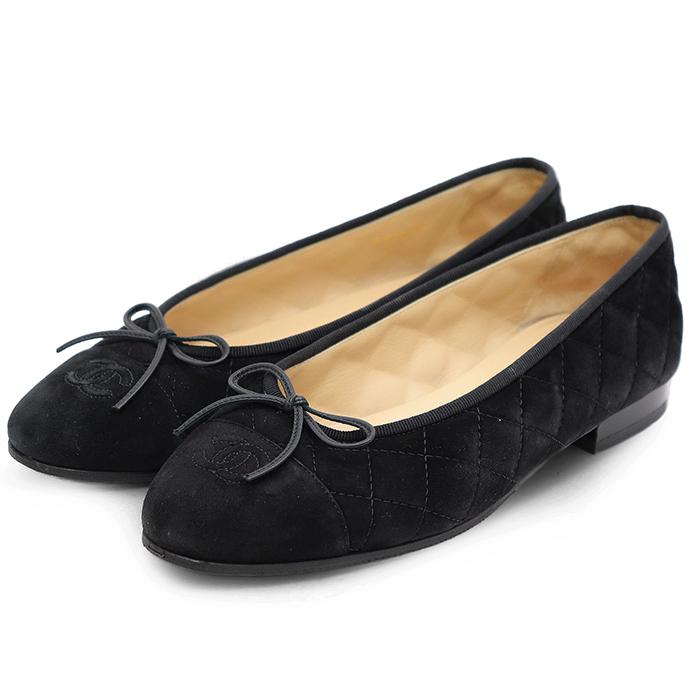 CHANEL ブラック キルティングパンプス CHANEL（シャネル） 【美品】CHANEL キルティング パンプス 39C