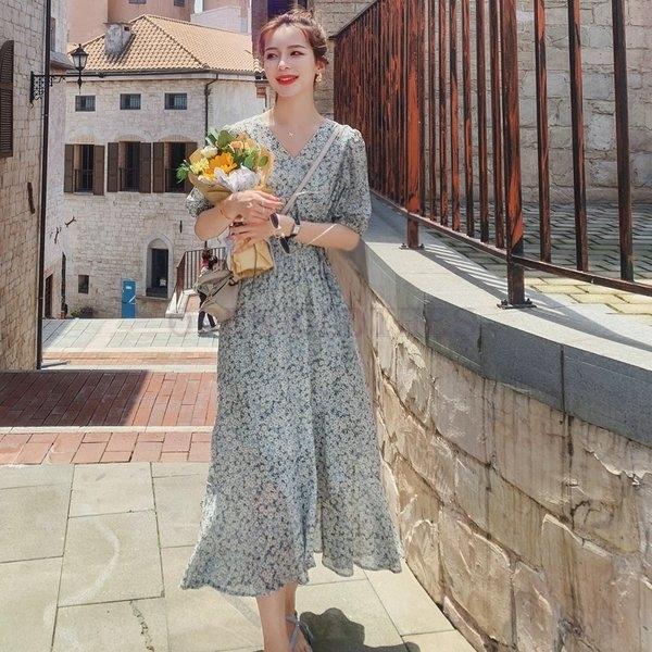 大注目 ワンピースロングワンピマキシ丈総柄花柄小花柄フラワーvネックフレアスカートフェミニン夏ワンピアイスブルーパーティー着回し会社 Egx68 Yaopen Yvaow946 Open Clothes 通販 Yahoo ショッピング 楽天カード分割 Kinerjaku Kkp Go Id