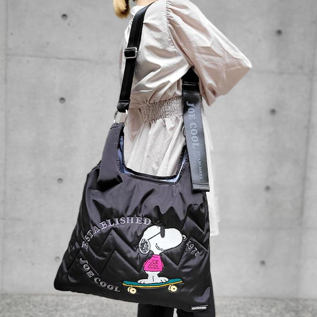 OUTDOOR PRODUCTS×ピーナッツ】大きめ巾着トートショルダー