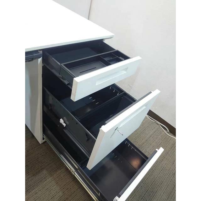 KOKUYO（コクヨ） 美品 片袖机 W1400 オフィスデスク iSシリーズ カギ 