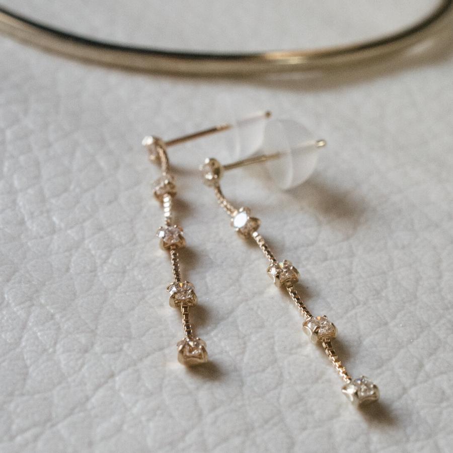 Ops. ピアス レディース チェーンピアス 甲府 5連 ダイヤ 0.3ct Ops. ピアス レディース チェーンピアス 甲府 5連 ダイヤ 0.3ct