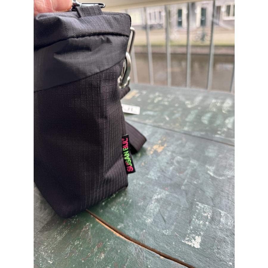 SUSAN BIJL（スーザンベル） The New Bum Bag Black & Black Mサイズ