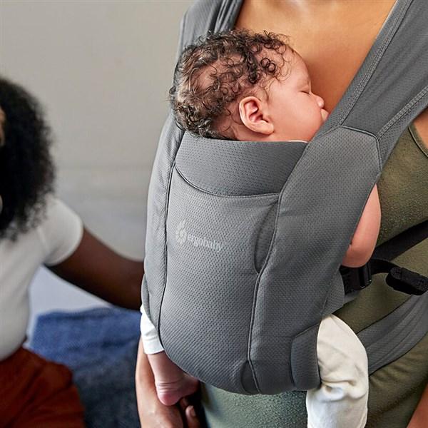 エルゴベビー EMBRACE Soft Air ウォッシュドブラック ErgobabyCarrier EMBRACE SoftAir エンブレース ソフトエア