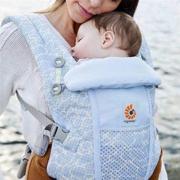 Apricaベビーカースムーヴ Ergo抱っこひも 赤ちゃん布団