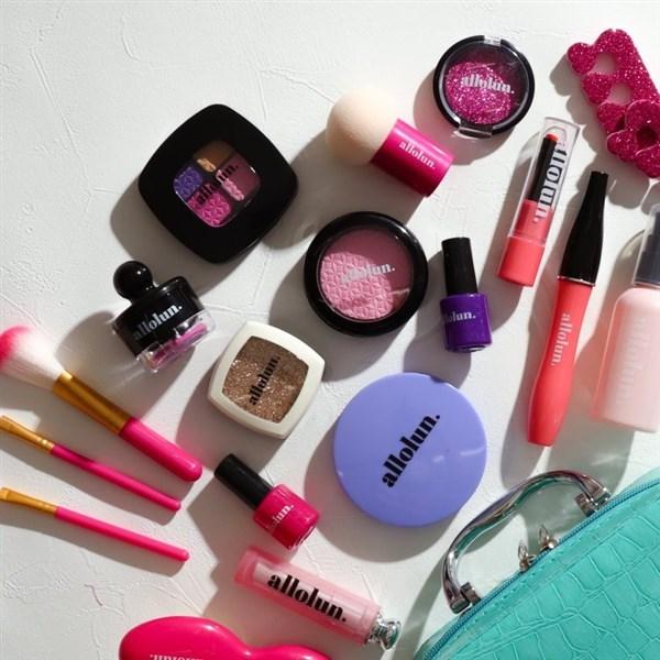 トイコスメセット（メイクボックス入り） ミント allolun オールオルン