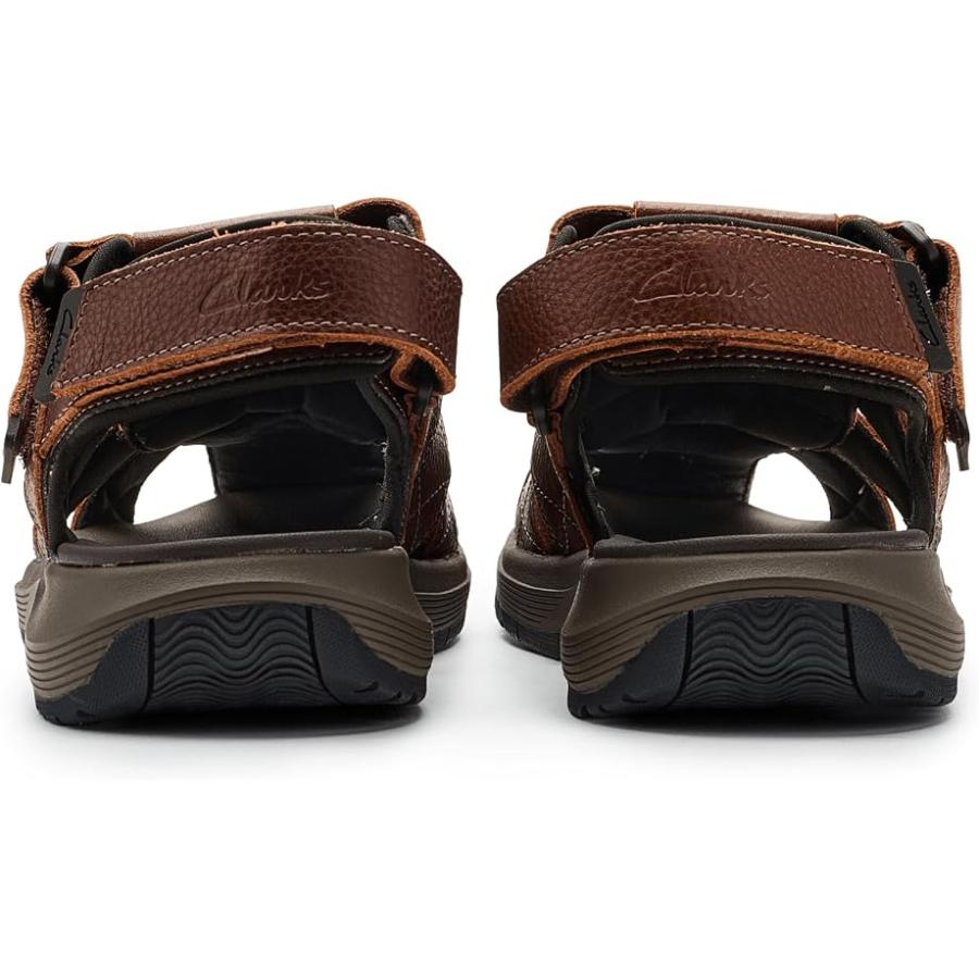 Clarks（クラークス） Guideview Cove メンズ サンダル Dark Brown