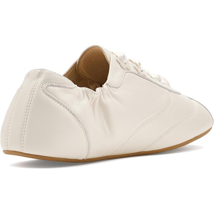 バッジェリー ミシュカ Badgley Mischka Wilmott レディース スニーカー White レザー