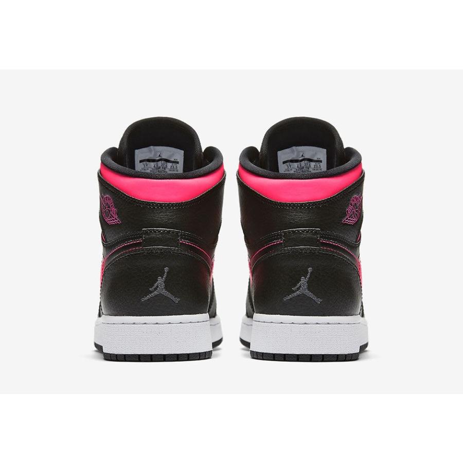 NIKE ナイキ Air Jordan 1 エアジョーダンワン Retro High Black NIKE ナイキ Air Jordan 1 エアジョーダンワン Retro High Black