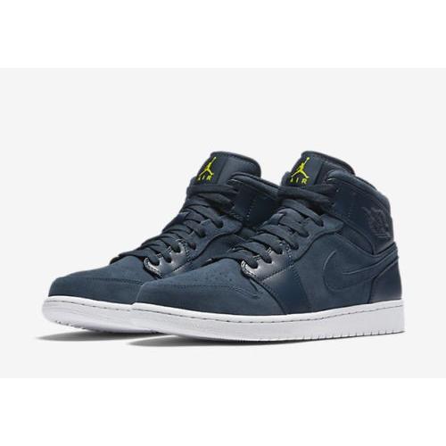 nike jordan 1 mid armory