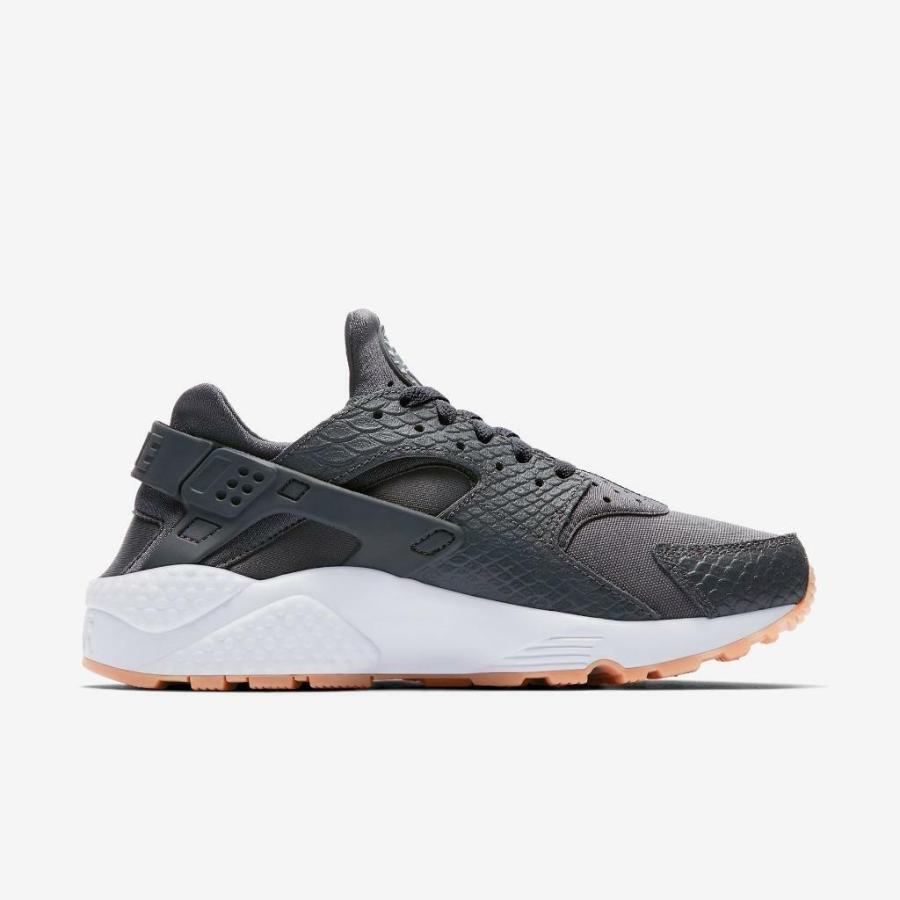 NIKE（ナイキ） エア ハラチ Air Huarache Run SE Low Running Shoes
