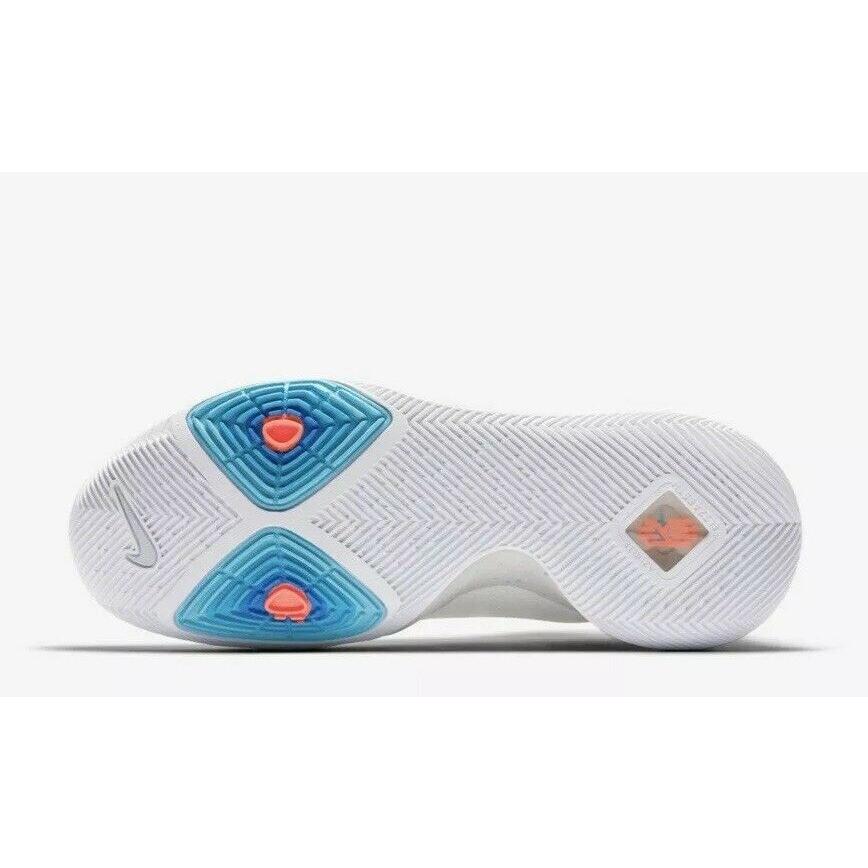 NIKE（ナイキ） カイリー Kyrie 3 GS 