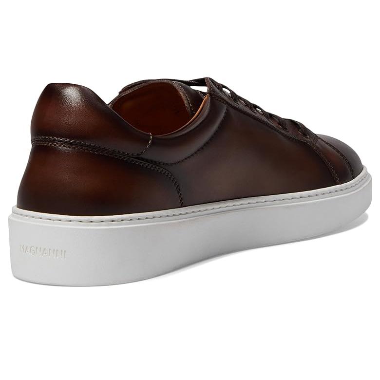 マグナーニ Magnanni Camino Lo メンズ スニーカー Brownの画像