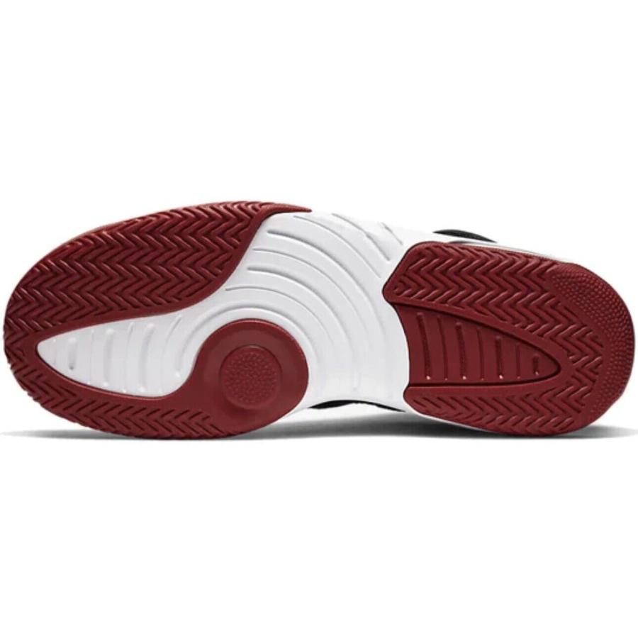 NIKE（ナイキ） ジョーダン マックス オーラ Jordan Max Aura