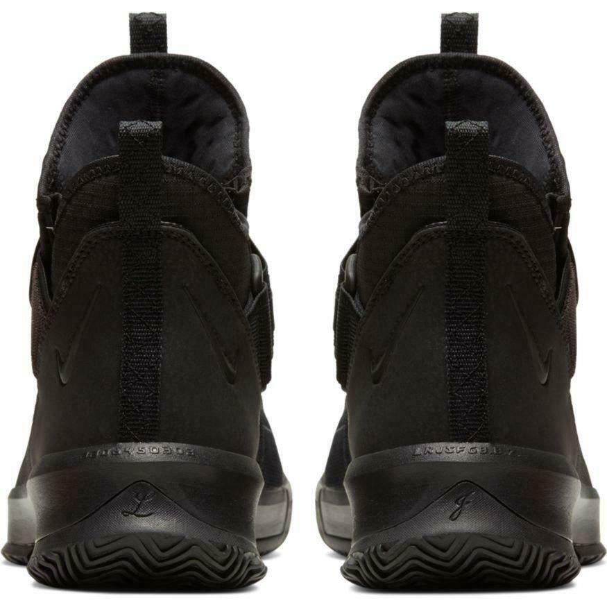 NIKE（ナイキ） レブロンソルジャー Lebron Soldier 13 XIII SFG