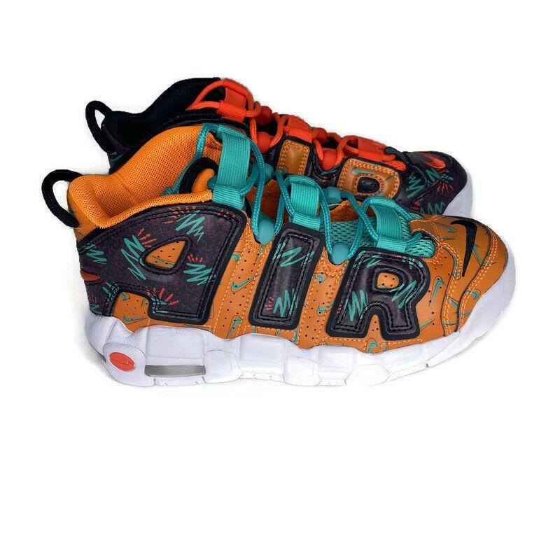 ナイキ NIKE エア モア アップテンポ Air More Uptempo GS "What The 90's Pack" AT3408-800 バスケットボール Orange Green White Black Purple｜orange-orange｜03