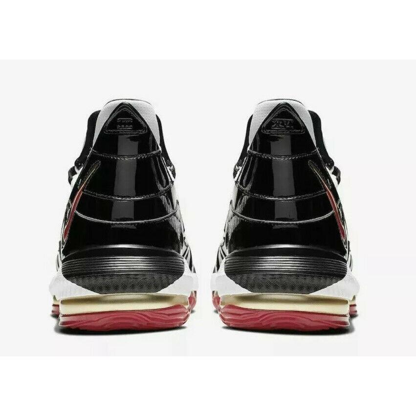 NIKE（ナイキ） レブロン LEBRON 16 XVI 