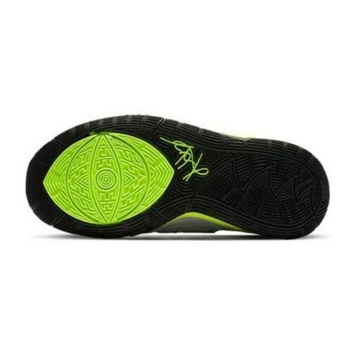 NIKE（ナイキ） カイリー 6 Kyrie VI Cross Basketball GS Grade