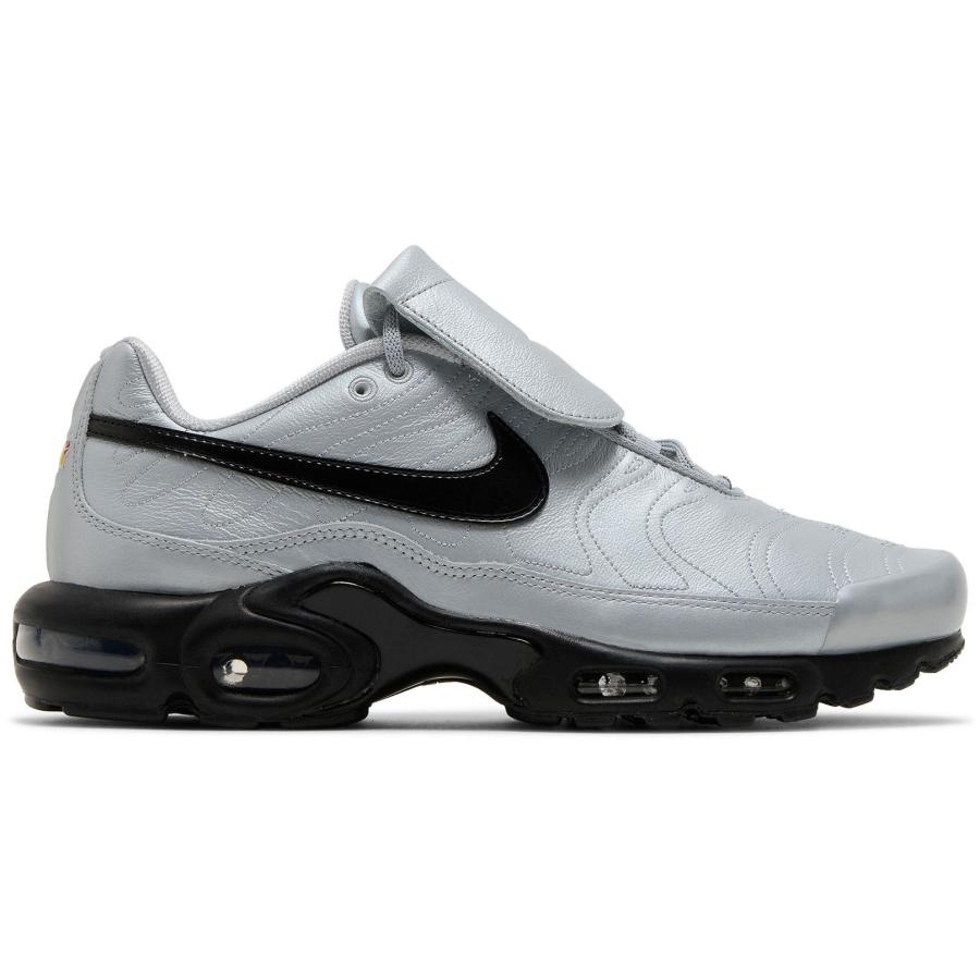 靴 NIKE AIR MAX PLUS TIEMPO HM6850-001 NIKE（ナイキ） HM6850-001 Nike エアマックス Plus Tiempo 'Wolf Grey