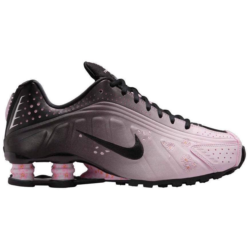 NIKE（ナイキ） IB8872-600 Nike ショックス R4 'Sakura' レディース