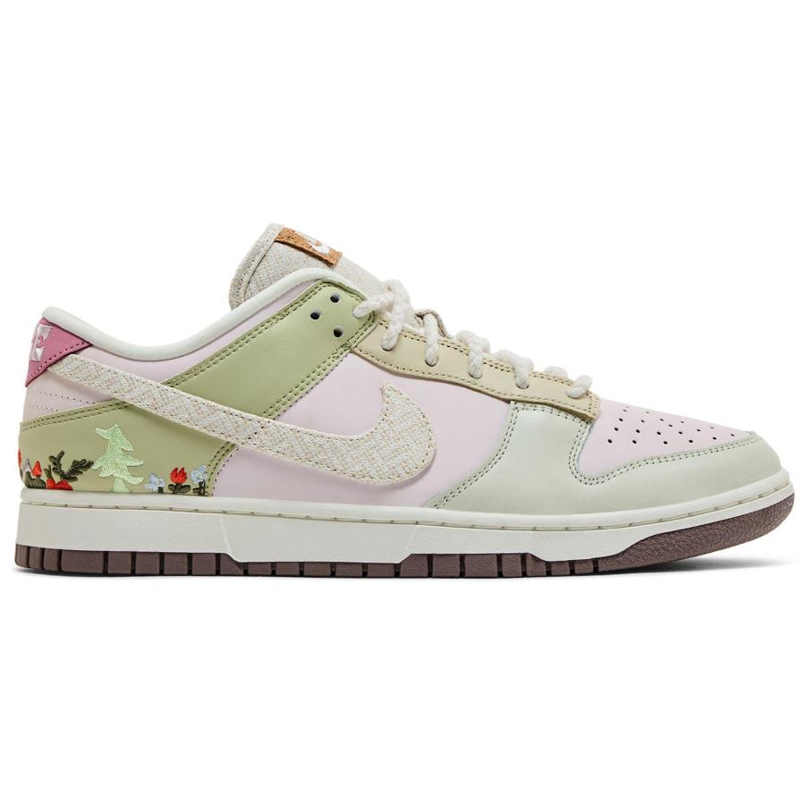 ナイキ　ダンク NIKE（ナイキ） IB8876-661 Nike ダンク Low LX 'Mushroom' レディース
