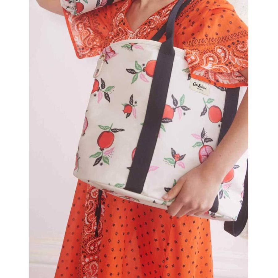 クリアランス/キャスキッドソン（Cath Kidston）クーラーバッグ 保冷バッグ ショルダー付き キャンプ ピクニック 大容量 Pomegranate Cool Bag