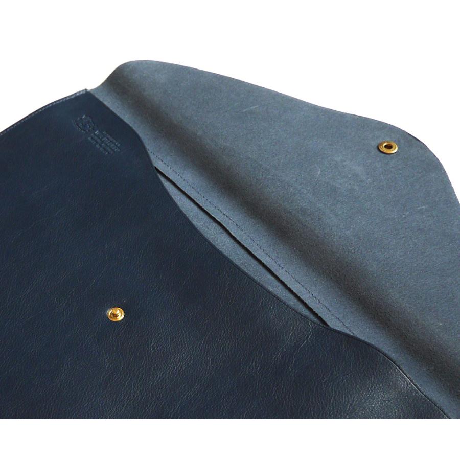 クリアランス/イルビゾンテ(Il Bisonte)レザークラッチバッグ ラップ