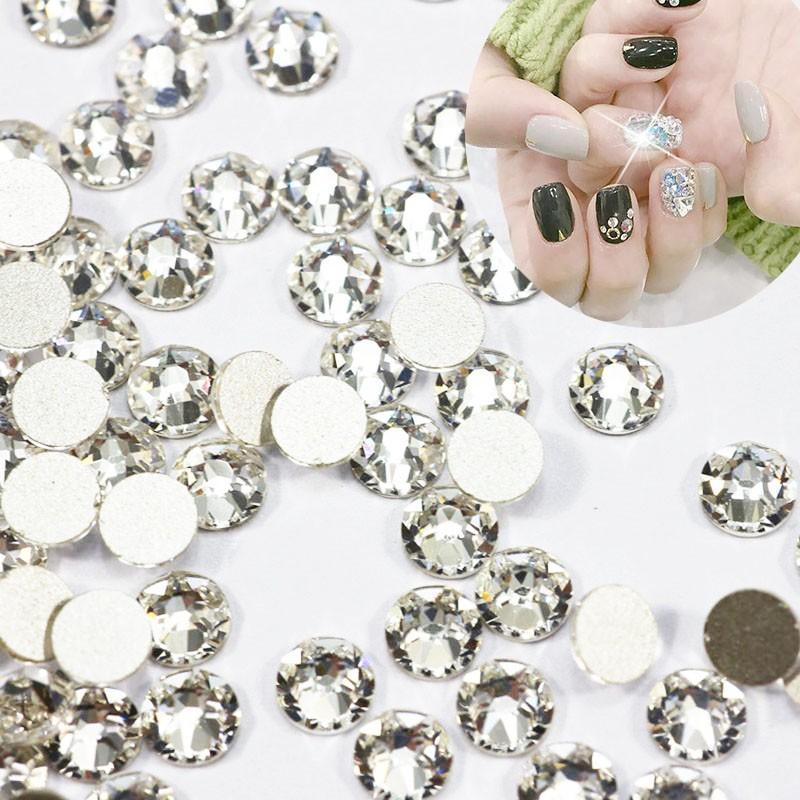 大幅値下げ‼️大量！スワロフスキーおまとめSET ネイルアート　デコ ピクシー スワロフスキー PETITE(プチ) クリスタル スワロ