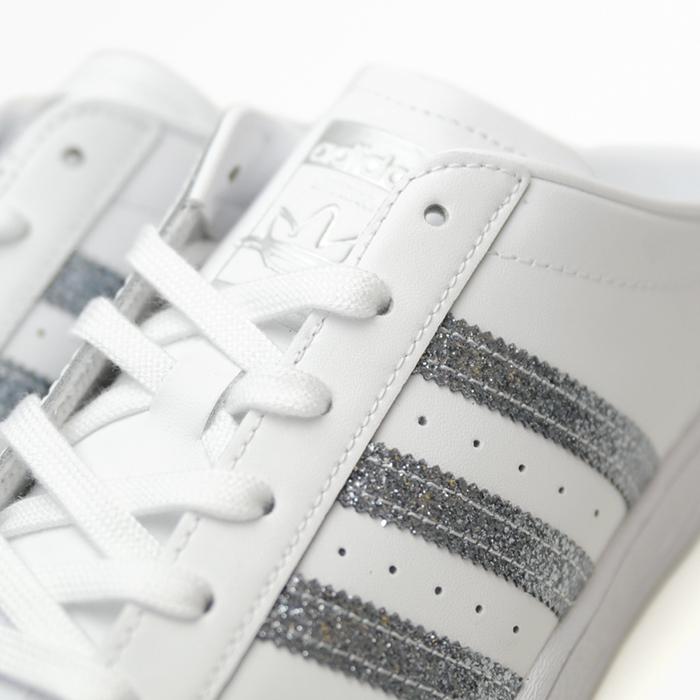 送料無料 アディダス オリジナルス Ss ミュール スニーカー スリッポン レディース ローカット シューズ ホワイト グリッター Adidas Originals Ss Mules Fz2260 Adidasfz2260 オレンジカウンティー 通販 Yahoo ショッピング