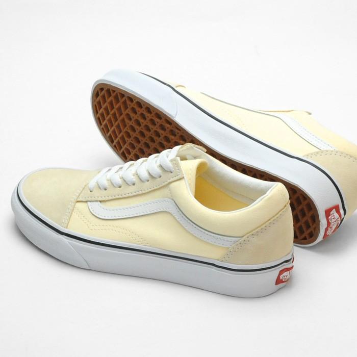 バンズ オールドスクール スニーカー メンズ レディース ローカット 定番 白 ホワイト Vans Old Skool Classic White True White Vn0a4u3bfrl Vansvn0a4u3bfrl オレンジカウンティー 通販 Yahoo ショッピング