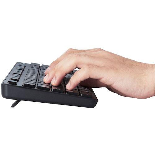 エレコム Bluetoothフルキーボード 薄型 メンブレン式 抗菌 マルチペアリング対応 ブラック ( TK-FBM120KBK ) |  | 05