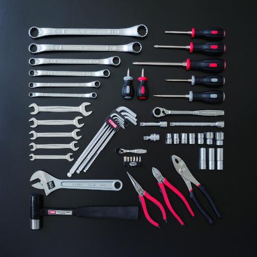 TONE 整備用工具セット ツールセット 差込角9.5mm 56点セット シルバー ( TSA3309SV ) TONE(株) |  | 02