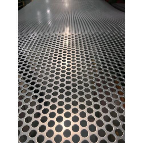 【SALE価格】TRUSCO 鉄パンチングメタル1.0t D1.5P3 914X1829 ( SPCC1-D1.5-P3-914X1829 ) トラスコ中山(株) |  | 01