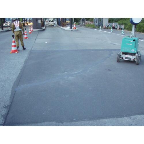 東亜道路工業 超耐久性急速路面硬化剤パッチグー ( PT381 ) 東亜道路工業(株) |  | 02