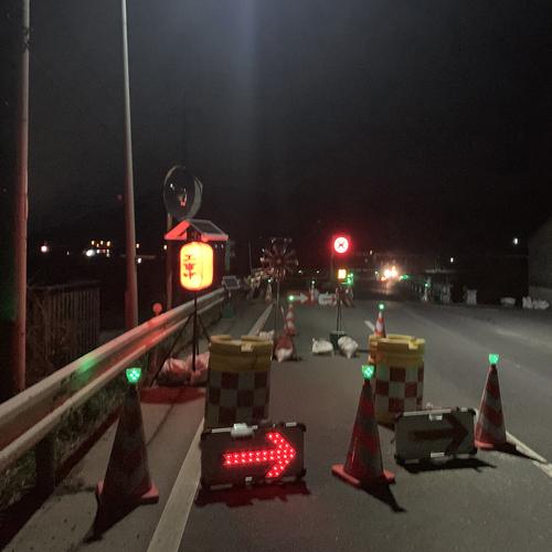 グリーンクロス 用心棒(ソーラー式防犯カメラ付き提灯) ( 1110710001 ) |  | 04