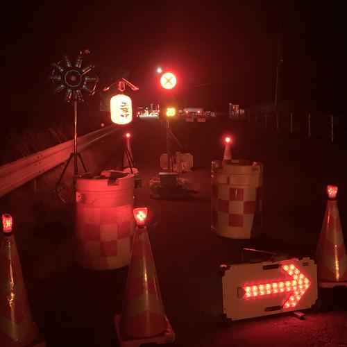 グリーンクロス 用心棒(ソーラー式防犯カメラ付き提灯) ( 1110710001 ) |  | 05