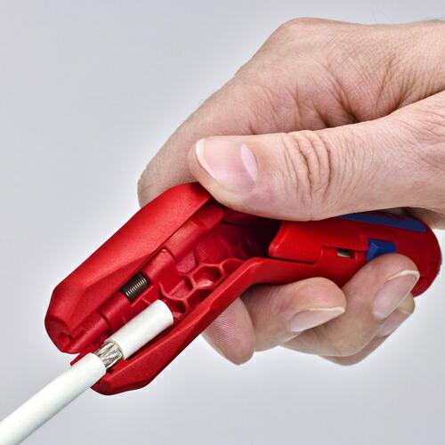 KNIPEX 汎用ケーブルストリッパー エルゴストリップ(右利き用) ( 1695-01SB ) KNIPEX社 |  | 05