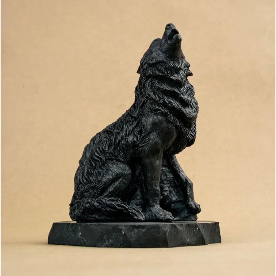 シュンガイト ウルフの置物 FIG10 置物 狼 ロシア カレリア共和国産 フィギア インテリア 庭 部屋 玄関先 シュンガ石 水 ブレスレット さざれ石 電磁波 |  | 03