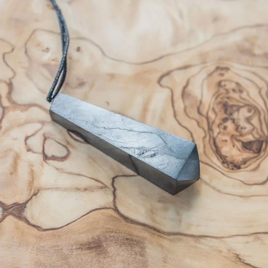 シュンガイト ペンダント ペンデュラム PE03 ネックレス ダウジング 振り子占い ロシア カレリア共和国産 シュンガ石 水 ブレスレット さざれ石 電磁波 |  | 04