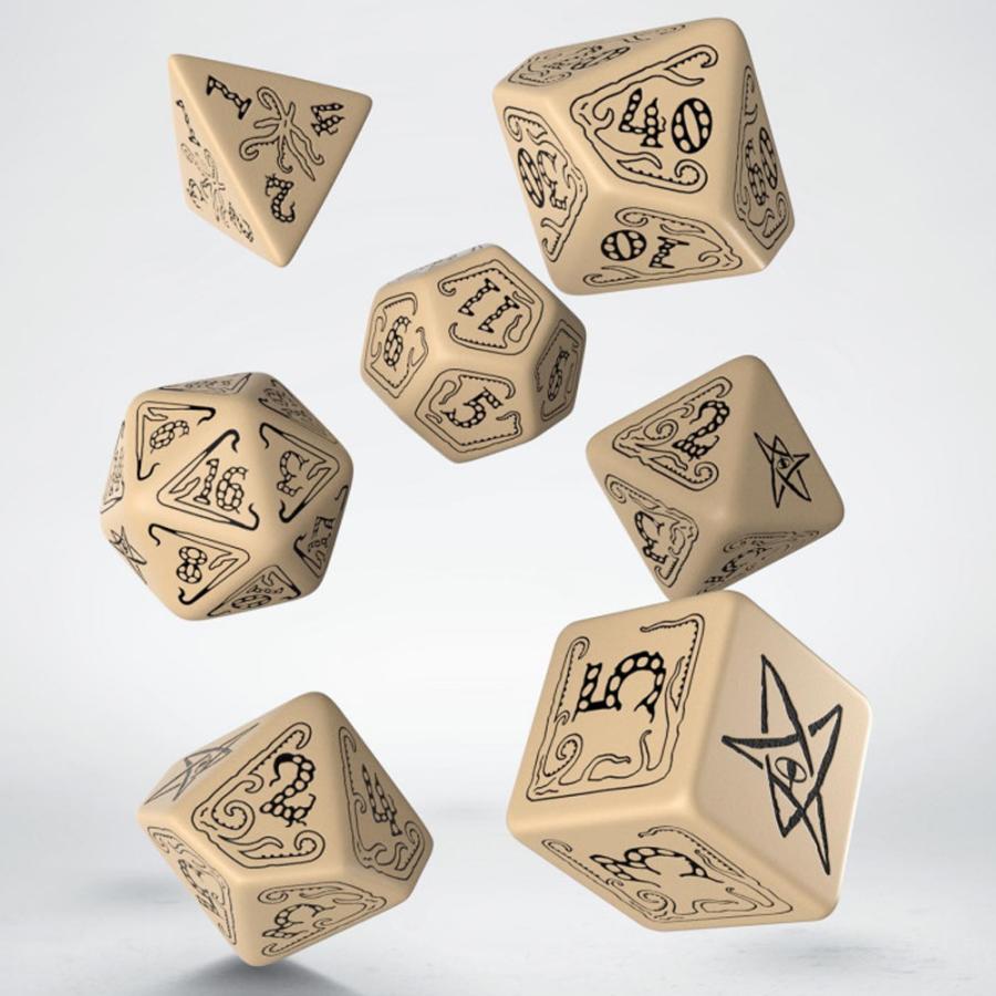 Q-WORKSHOP コールオブクトゥルフ オフィシャル ダイス ベージュ&ブラック 7個セット クトゥルフ神話 TRPG クトゥルフの呼び声 公式 ライセンス サイコロ |  | 01