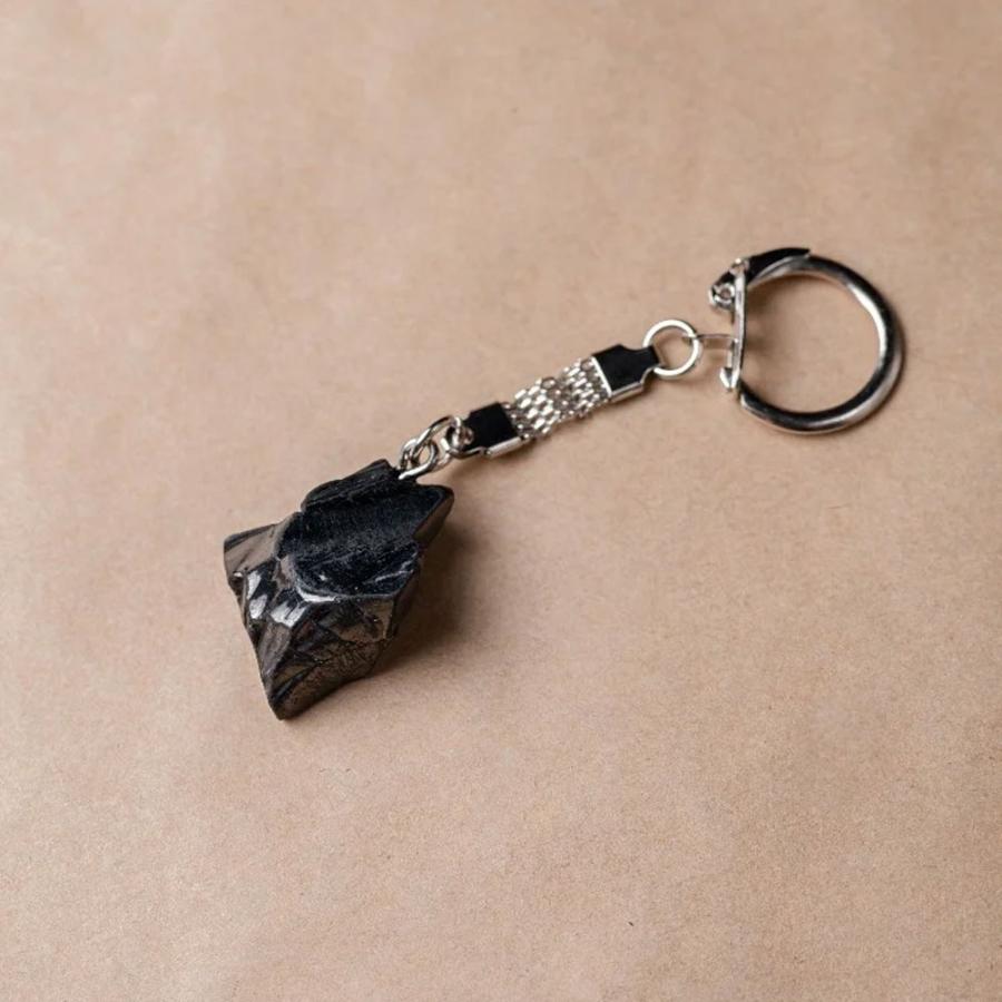 エリートシュンガイト キーホルダー 7~10g SK07 ネックレス ロシア カレリア共和国産 シュンガ石 水 ブレスレット さざれ石 電磁波 パワーストーン シルバー |  | 04