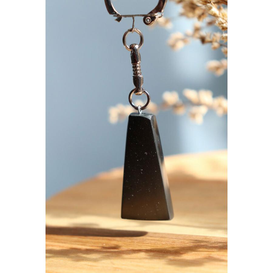 シュンガイト キーホルダー トラペゾイド SK13 ネックレス ロシア カレリア共和国産 シュンガ石 水 ブレスレット さざれ石 電磁波 パワーストーン シルバー |  | 04