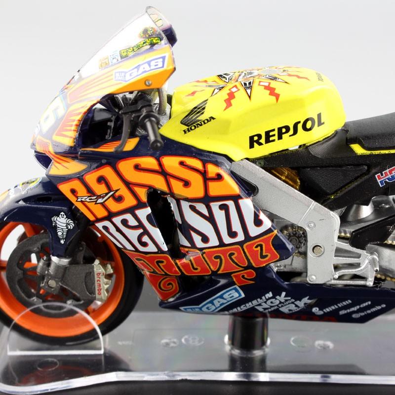 ixo MODELS 1:18 MOTO GP No.46 Valentino ROSSI HONDA RC211V