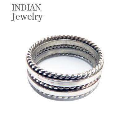 NAVAJO（ナバホ） INDIAN JEWELRY ナバホ族 ツイストワイヤーワーク 