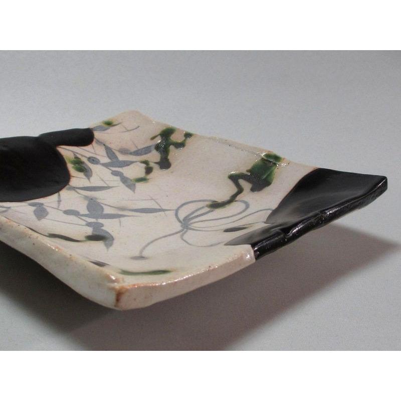 角皿 黒織部 幾何文 玉山窯 玉置保夫 監修 G-150 : 織部の器 千瓢