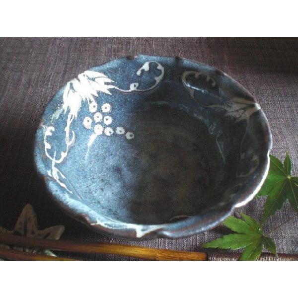 丸小鉢 鼠志野 葡萄絵 輪花 小鉢 (1客) 玉山窯 G-62 : 織部の器 千瓢