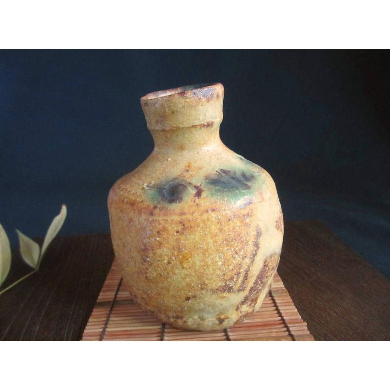 【共箱付】名工 浜田純理 (露人) 作 黄瀬戸山柿 茶盌 酎磨窯 茶道具 抹茶碗 酒器 黄瀬戸 山柿 徳利 (共箱） 浜田純理 露人 HA-367 : 織部の器 千瓢