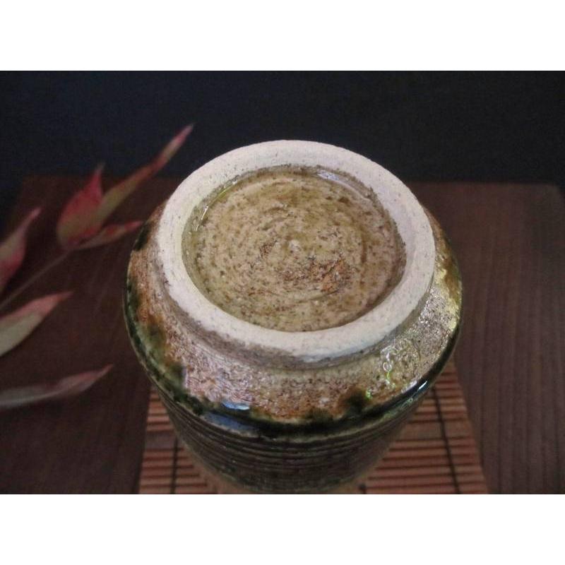 湯呑み 織部黄瀬戸 線紋 湯呑 玉樹窯 三宅命次 MY-351 : 織部の 湯呑み 織部黄瀬戸 線紋 湯呑 玉樹窯 三宅命次 MY-351 : 織部の
