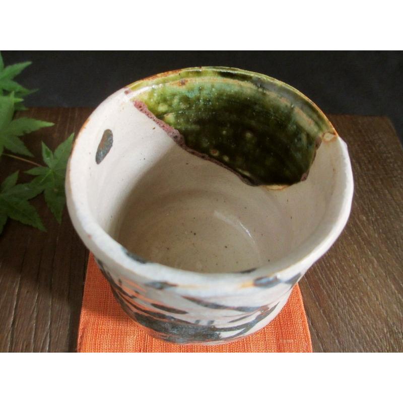 湯呑み 織部 蟹絵 早蕨窯 佐藤和次 S-351 : 織部の器 千瓢 - 通販