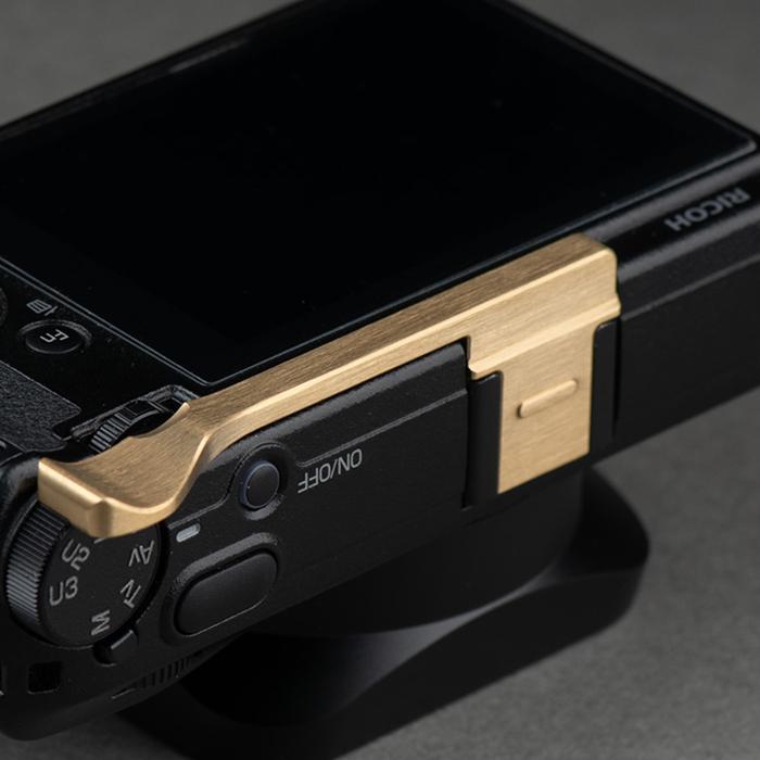 スクエアフード RICOH GR III、IIIX専用｜サムグリップ : オリエンタル